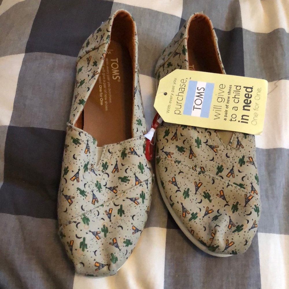 Teepee desert cactus wanderlust shoes
